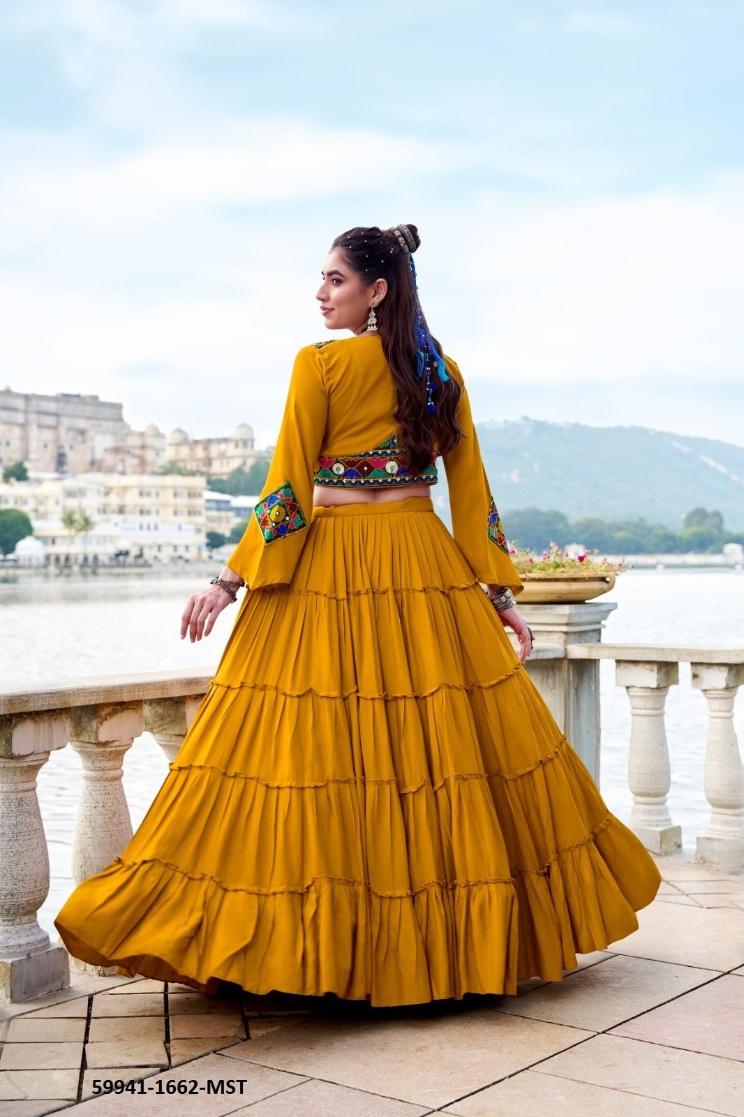 🌸 RAJUDI Navratri Special Lehenga Choli with Koti 🌸 59941 C