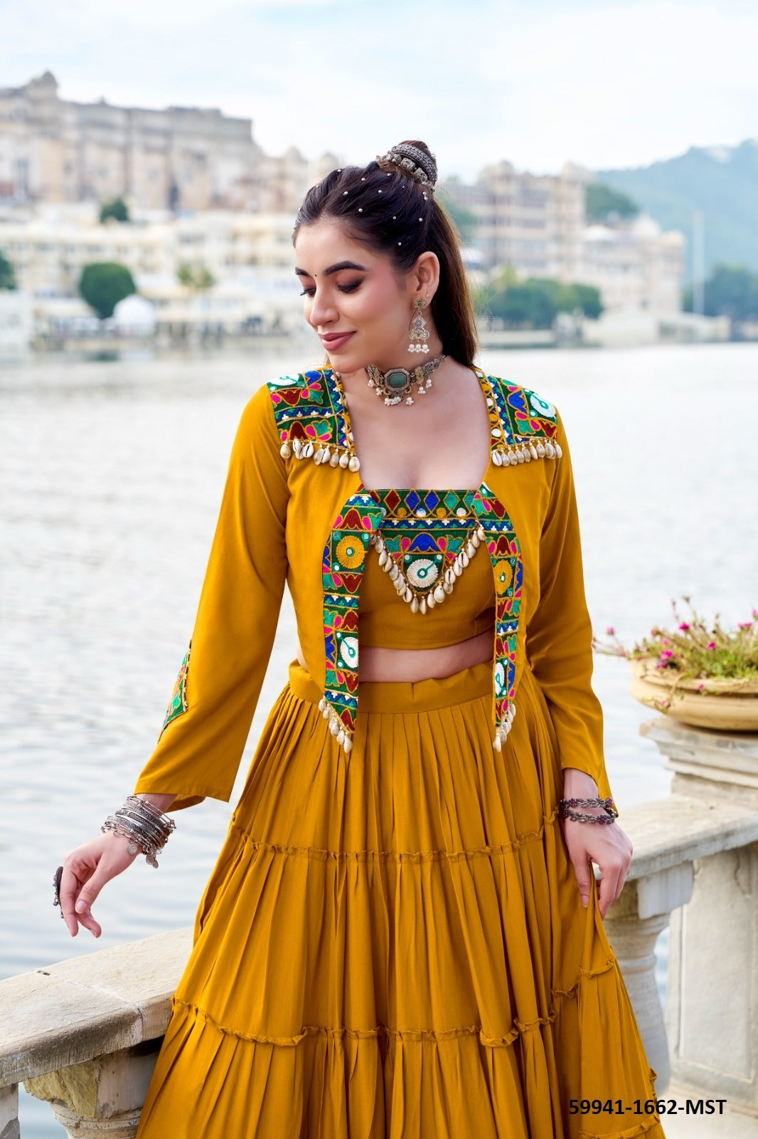 🌸 RAJUDI Navratri Special Lehenga Choli with Koti 🌸 59941 C